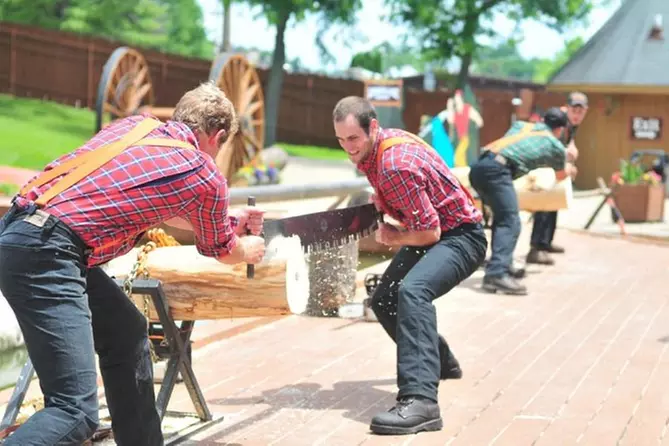 Admission to the Dells Lumberjack Show - Primary Image