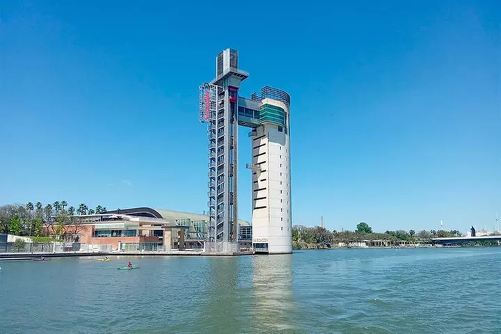 Sevilla : Crucero por el río Guadalquivir con almuerzo o cena