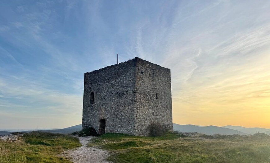 Image 27: Gormaz, Atienza y Jadraque el Cid Campeador desde Madrid