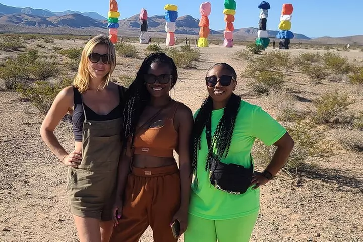 California Desert, Seven Magic Mountains and Las Vegas Sign