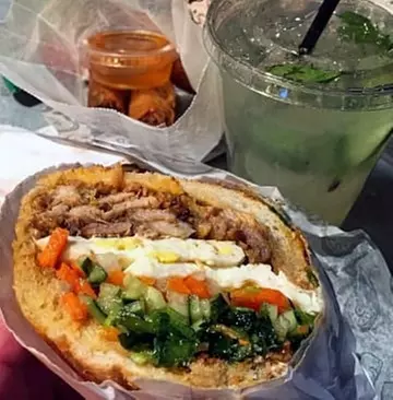 5% Cash Back at Roll Play Vietnamese Grill