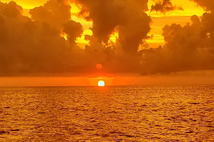Boat Tour For Sunset Cruise And Sunset Bridge Tour