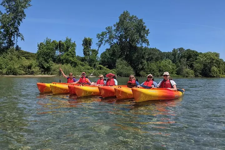 Guided Kayak Tour on Niagara River from the US Side - Second Medium