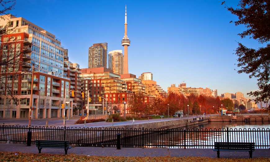 Image 1: ✈ CANADA | Toronto - Radisson Blu Toronto Downtown 4* - Rooftop swi...