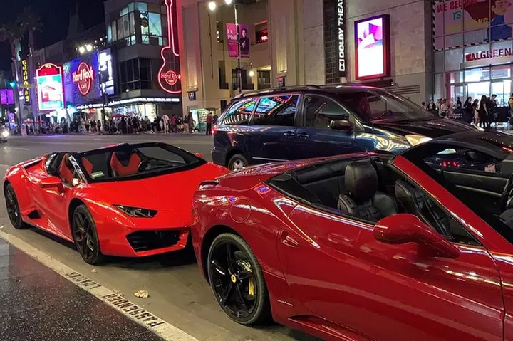 30-Minute Luxury Driving Tour: Explore Hollywood in a Ferrari