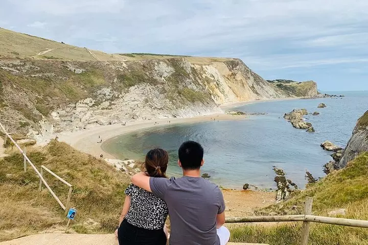 Lulworth Cove & Durdle Door Mini-Coach Tour from Bournemouth