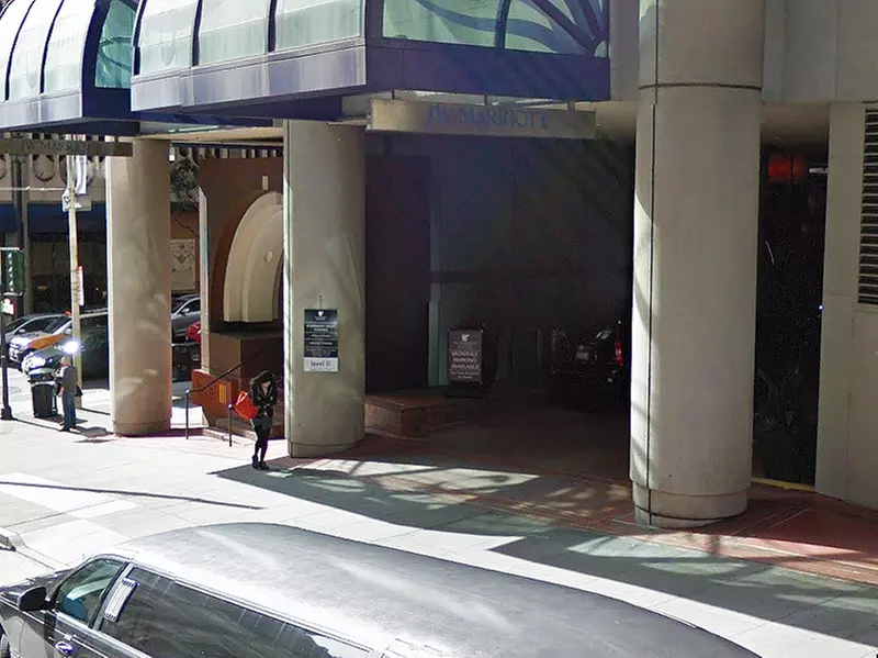 Parking at JW Marriott Hotel Union Square - Valet Kiosk