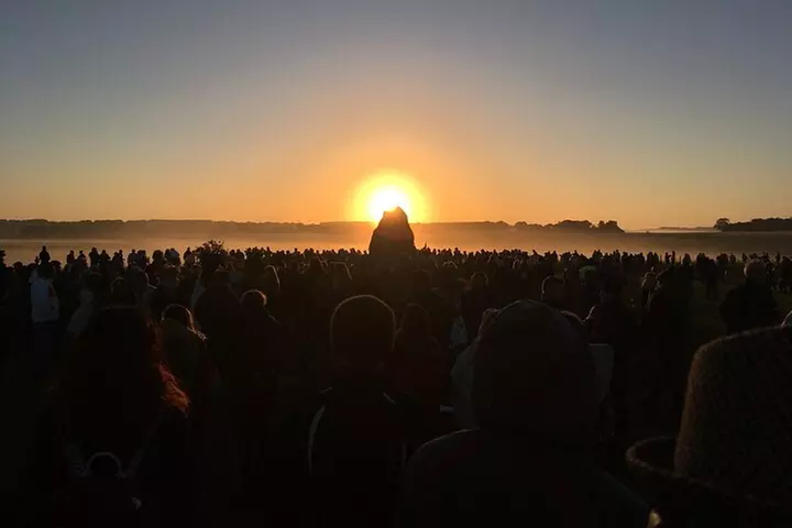 Stonehenge Summer Solstice Sunrise Shuttle by Coach from London - Primary Image