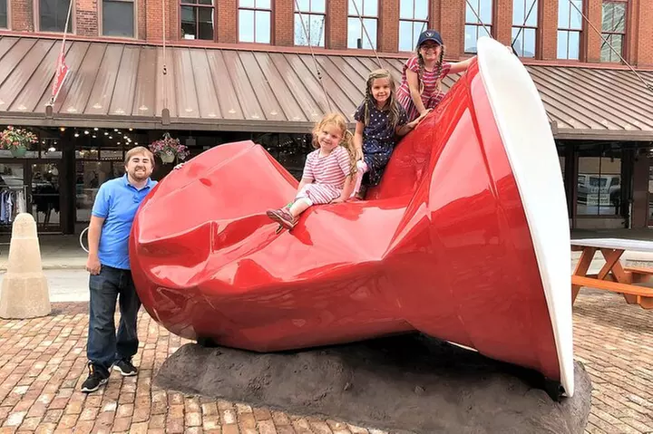 Discover Iconic Milwaukee Tour