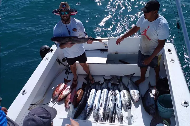 Private fishing charter Bertram 31ft 6 pax max if you don't fish yo...