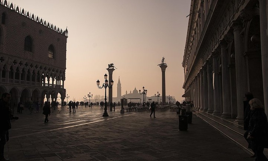 Image 10: Tour di Palazzo Ducale e della Basilica di San Marco a Venezia con ...