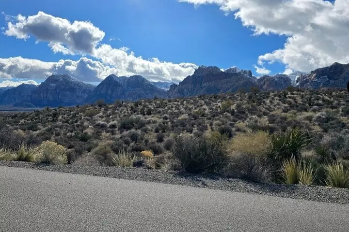 Red Rock Canyon Fun Scenic Self-Drive Rental