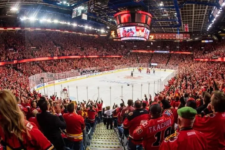 Calgary Flames Hockey Tickets & Tour - Primary Image