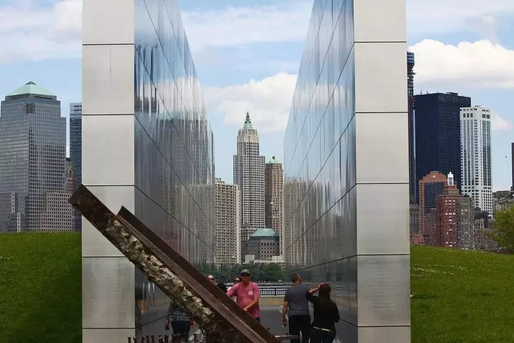 Ground 0 and World Trade Center Tour with 911 Museum Upgrade