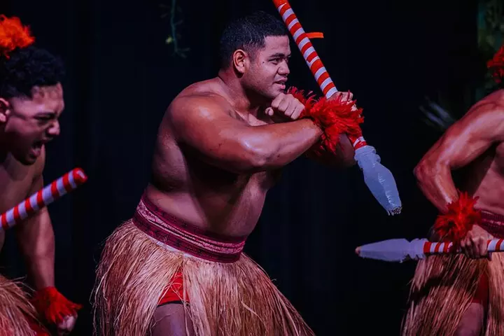 Toa Luau at Waimea Valley, Oahu