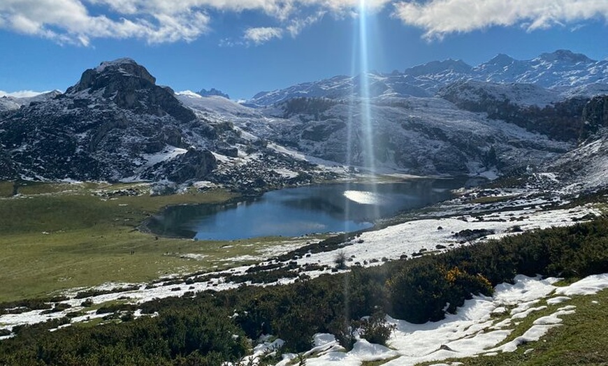 Image 8: Tour Privado a Lagos de Covadonga en Coche desde Oviedo y Gijon