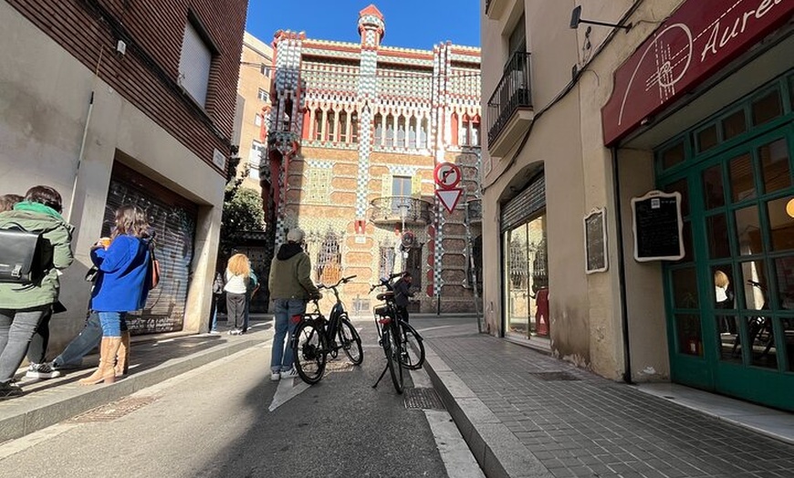 Image 11: Barcelona al Tibidabo: Gemas ocultas y vistas panorámicas Tour en b...