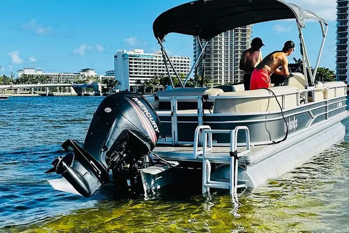 Pontoon Boat 26ft (12pp/115Hp) - Hollywood - FLL - SunBoat rental