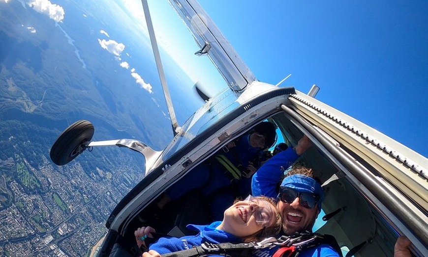Image 2: From Sydney: Tandem Skydive Experience over Wollongong Beach