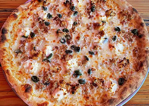 5% Cash Back at East Glisan Pizza Lounge