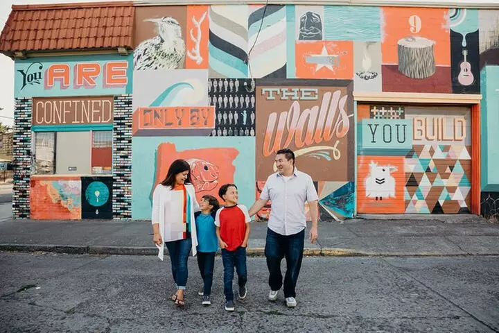 Private Vacation Photography Session with Local Photographer in Portland - Primary Image