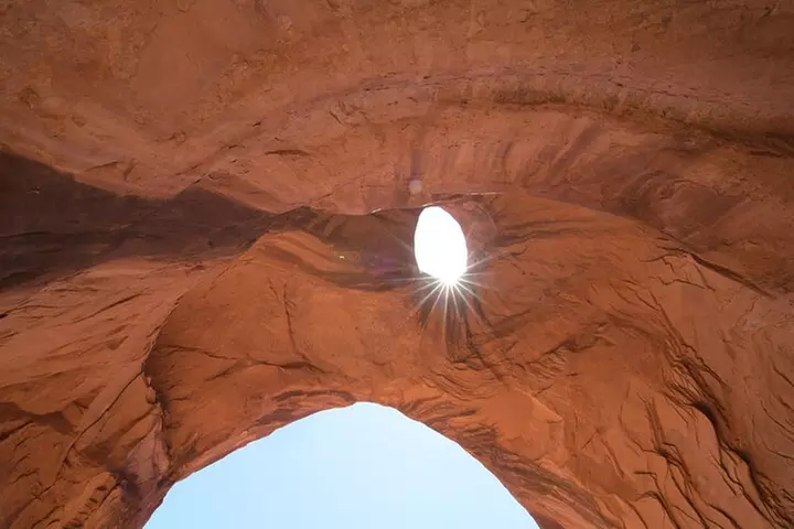 2.5 Hours of Monument Valley's Backcountry 4×4 Tour