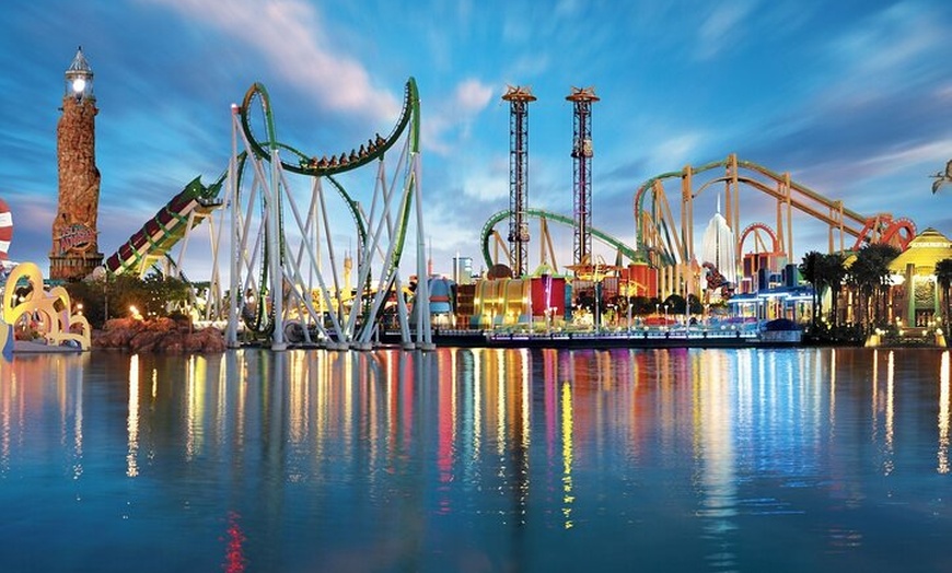 Image 1: Traslado Privado desde el Aeropuerto de Barcelona a PortAventura World