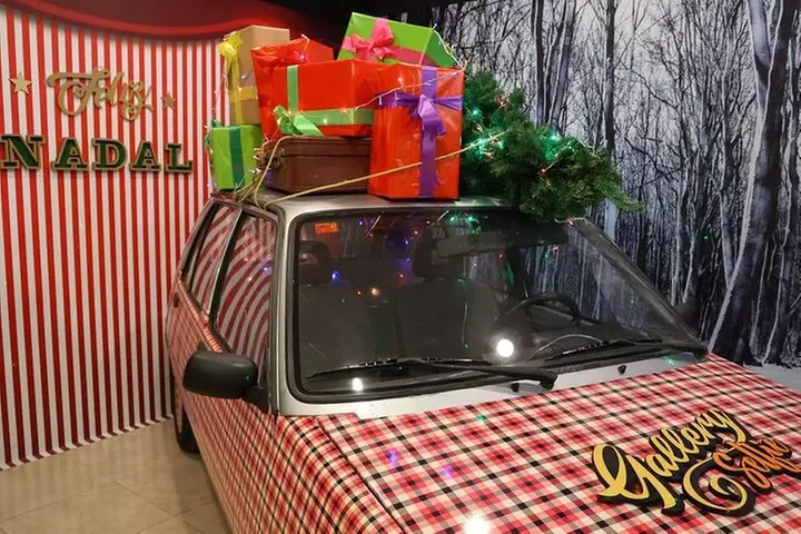 Ticket/Parque Foto-Temático y Actividad Virtual en Vigo