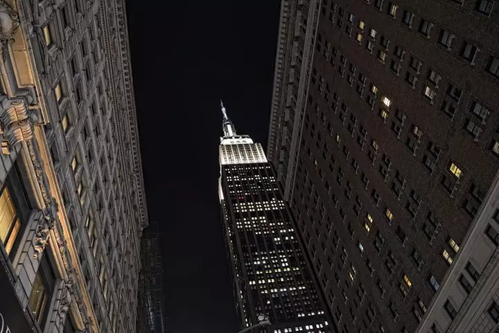 NYC Airport private arrival ride by Luxury SUV, Sedan or Minibus
