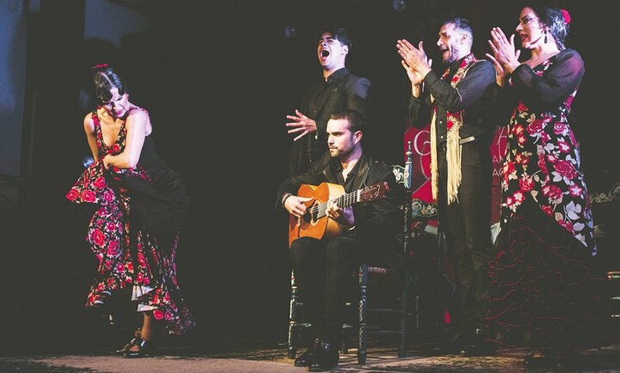 Image 2: Espectáculo de Flamenco Tradicional en el Tablao Casa Ana