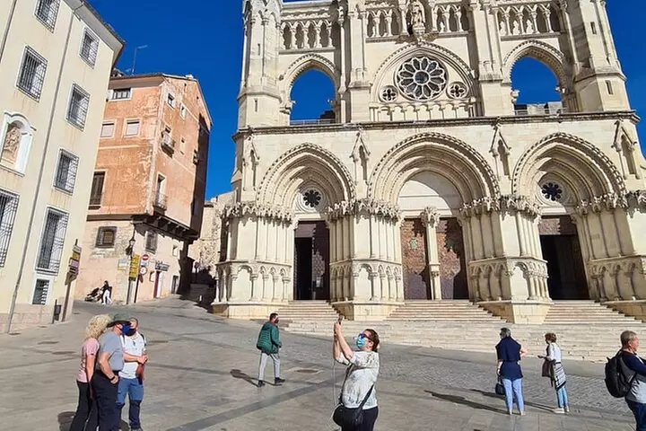 Tour de Madrid a Cuenca y la Ciudad Encantada