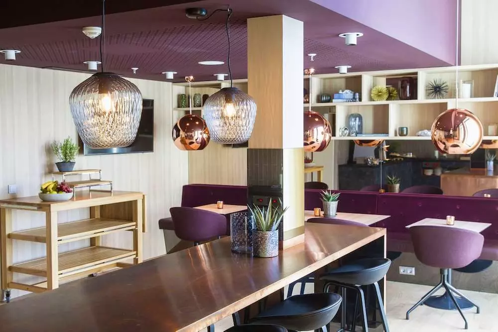 ✈ DEUTSCHLAND | Hamburg - Scandic Hamburg Emporio 4*, 2 Nächte