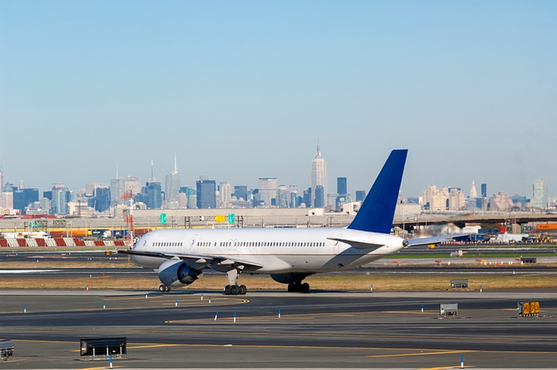 Convenient Airport Parking at EWR from $6.80 per day