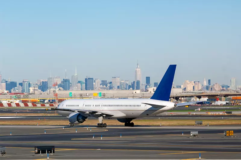 Convenient Airport Parking at EWR from $6.80 per day