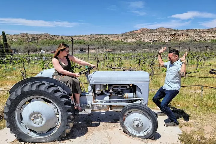 Private Wine Tour, Voted best in town, Tastings Included!