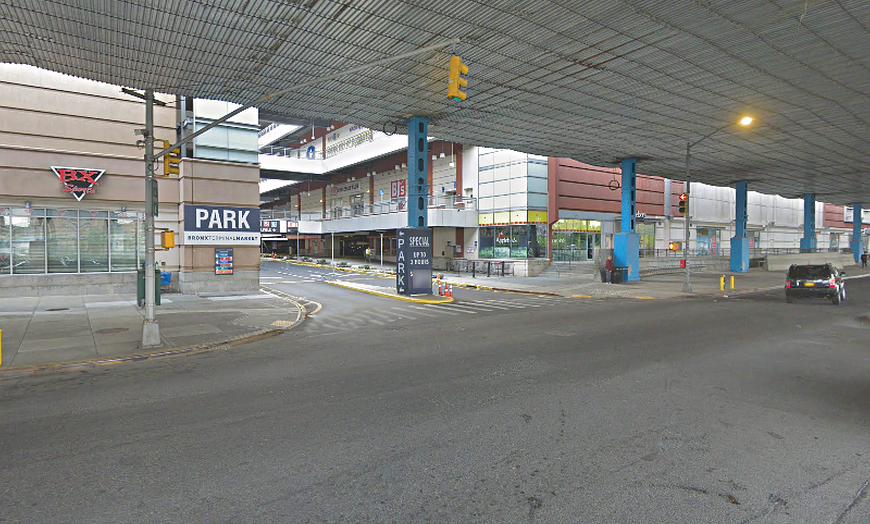 Image 5: Parking at MPG Parking - Bronx Terminal Market Garage