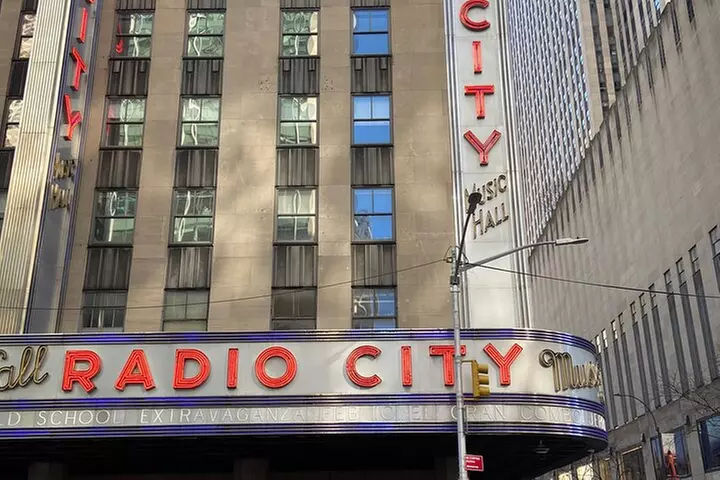 New York City Sightseeing Bus Tour and Boat Ride