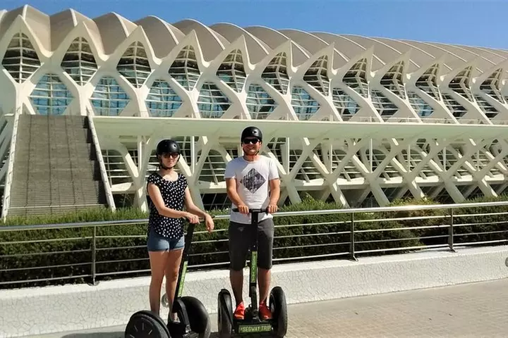 Recorrido en Segway por la Ciudad de las Artes y las Ciencias de Va...