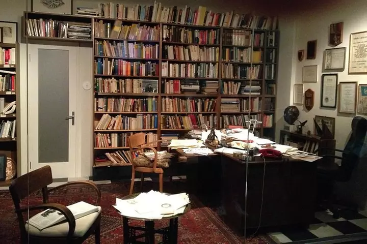 Skip the Line: General Admission Museum of Tolerance Ticket