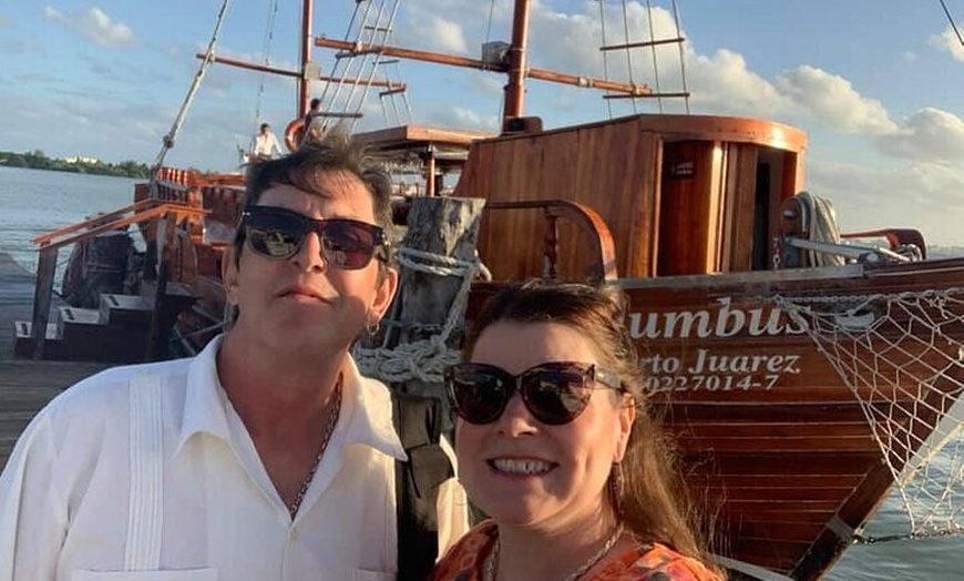 Image 5: 2x1 Romantic Columbus Dinner on the Lagoon aboard Spanish Galleon