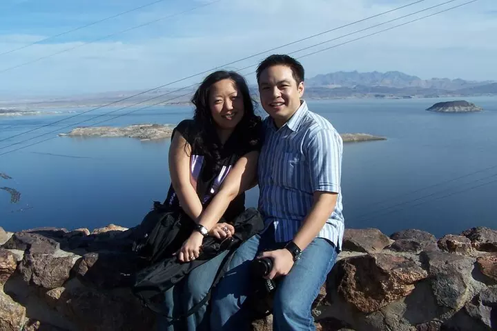 Small Group Hoover Dam, Powerplant and O'Callahan Bridge Tour