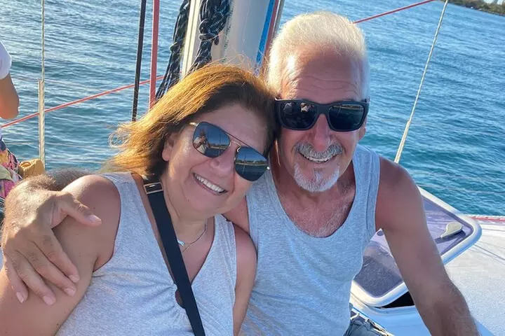 Gold Coast 2 hour Sunset Sailing Cruise with Drinks&Tasting Plate