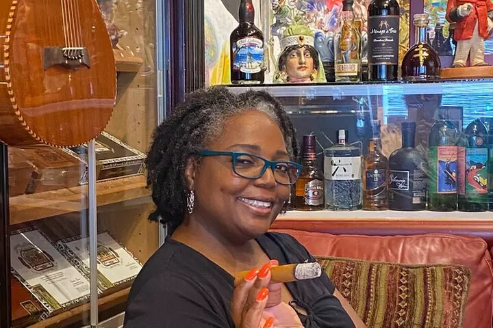 Enjoy Sunset with a Fine Cigar in Hawi