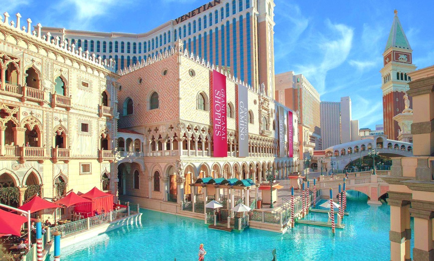 Image 2: ✈ UNITED STATES | Las Vegas - The Palazzo At The Venetian 5* - Premium