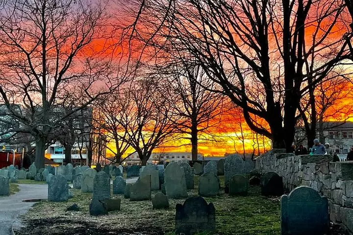 1692 Salem Night Walking Tour