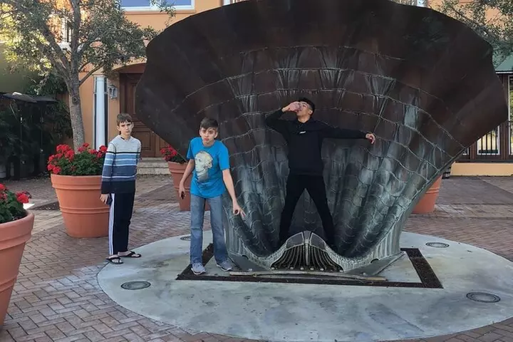 Scavenger Hunt in Fort Myers by Crazy Dash