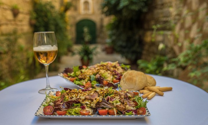 Image 7: Evite las colas Tablao flamenco Puro Arte en Jerez