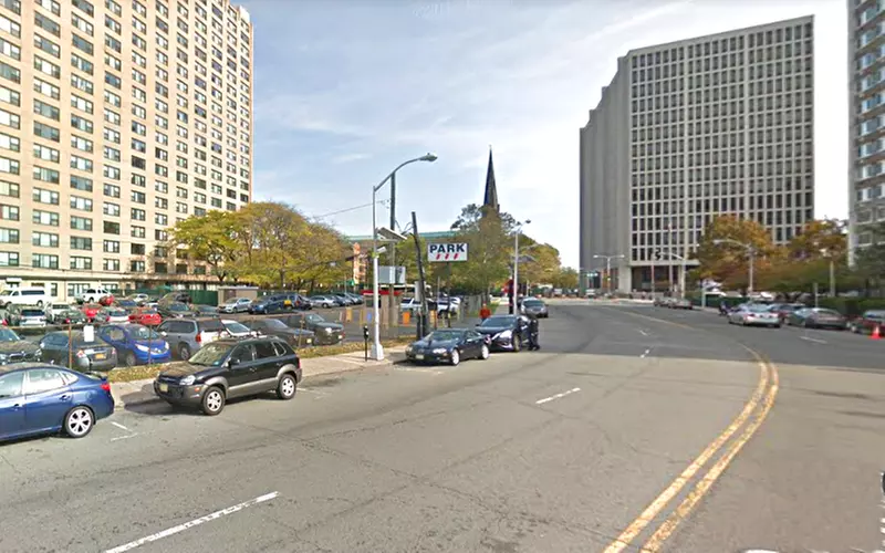Parking at 2 Court St. Lot
