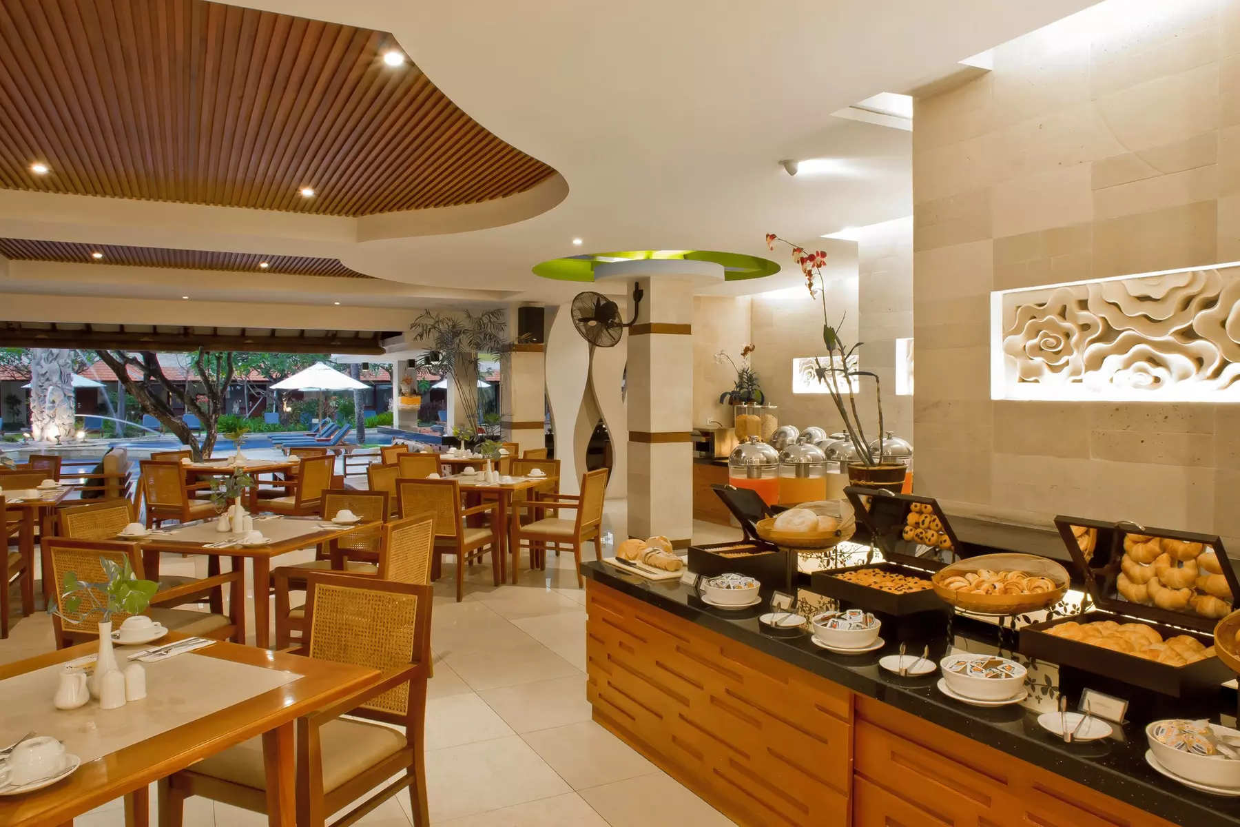 ✈ BALI | Kuta - Bali Rani Hotel 4*, 6 nachten - Spa