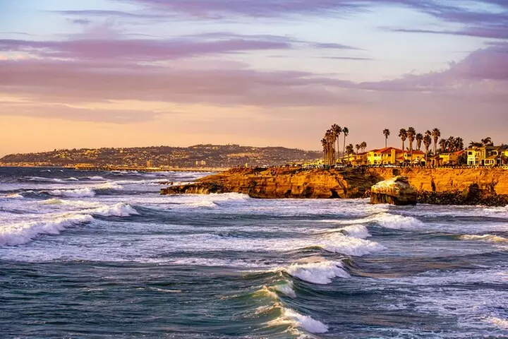 A Local's Guide to San Diego's Sights: A GPS Self-Guided Drive